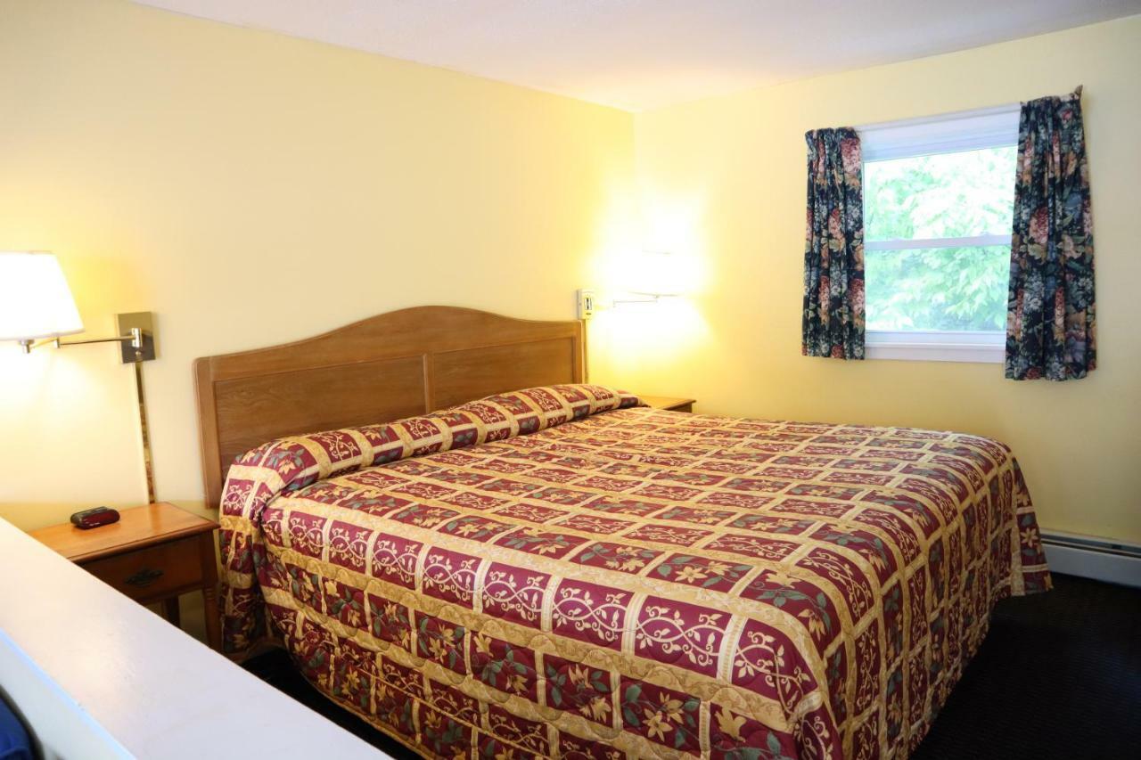 The Villager Motel บาร์ทเล็ตต์ ภายนอก รูปภาพ
