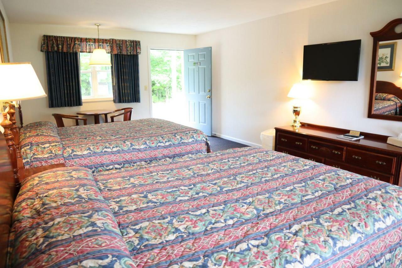 The Villager Motel บาร์ทเล็ตต์ ภายนอก รูปภาพ